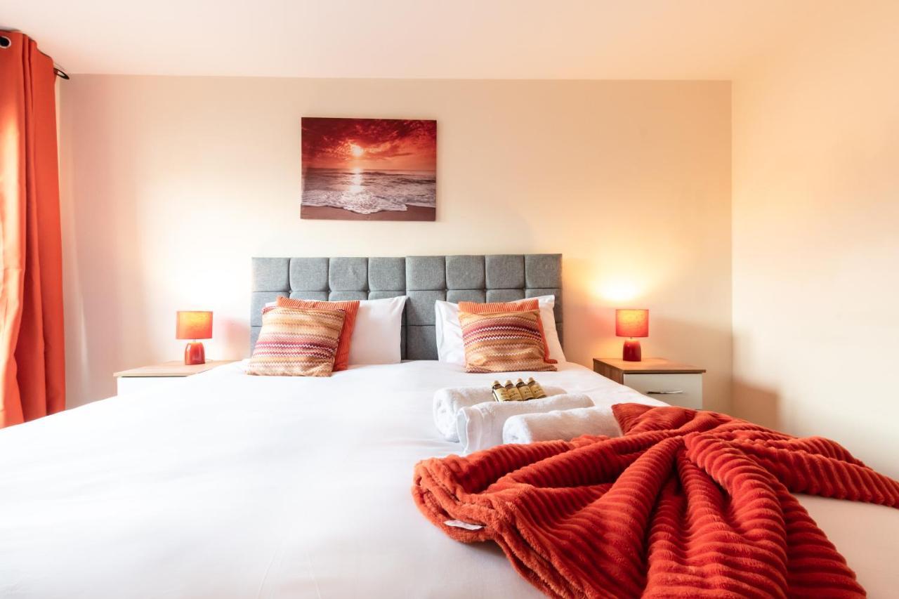 Best Price! 2 Bed City Centre - 4 Single Beds Or 2 Super King, Smart Tvs, Sofa Bed & Free Secure Parking Саутгемптон Экстерьер фото